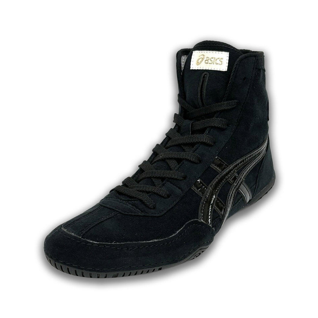 102 - Triple Black